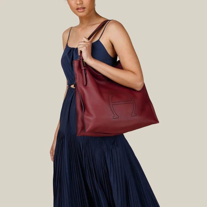 Etienne aigner stella hotsell tote