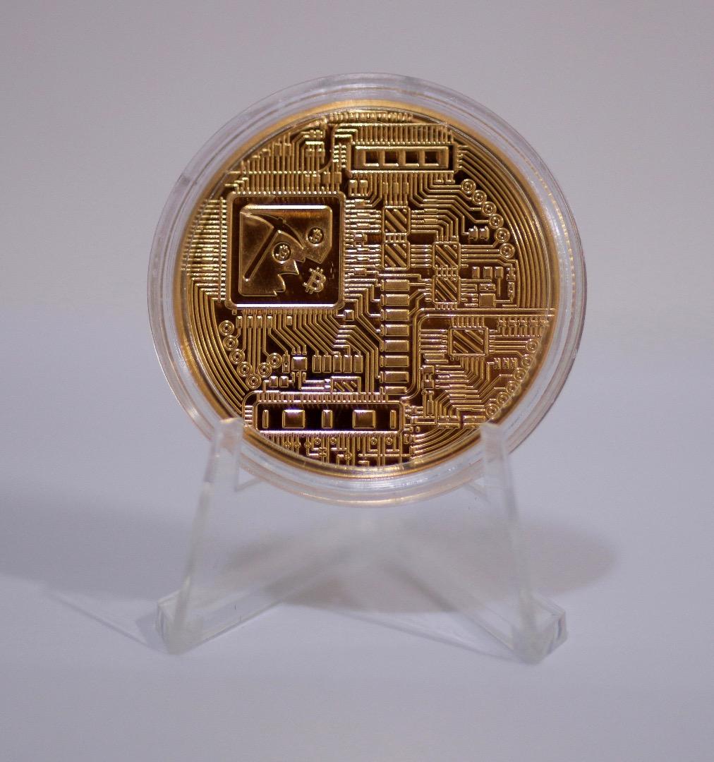 Gold Plated Bitcoin, Hobbies & Toys, Memorabilia & Collectibles, Currency  on Carousell