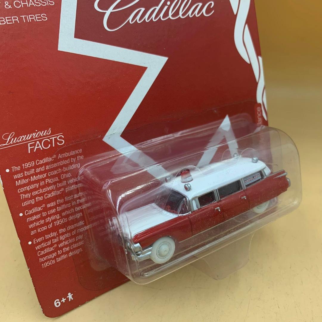 JOHNNY LIGHTNING 1959 59 CADILLAC COLLECTIBLE AMBULANCE -White, 1/3600 MIP