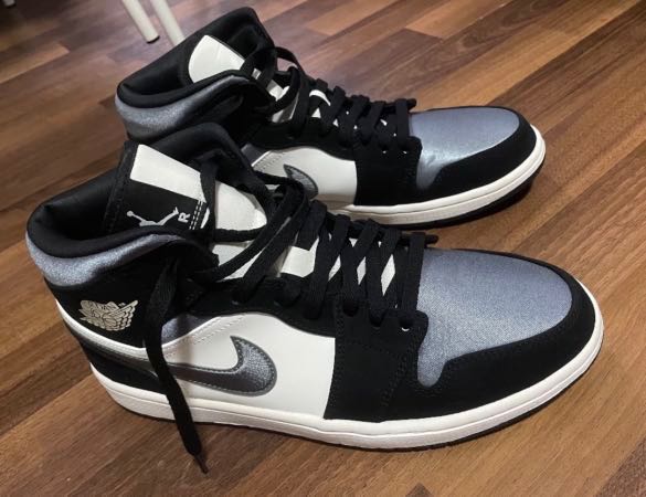 Air jordan 1 mid satin online