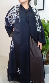 (Category: ) located in . Submitted by moe.dubai.treasures (Listing ID 1178193281, Image 1). Description: .
