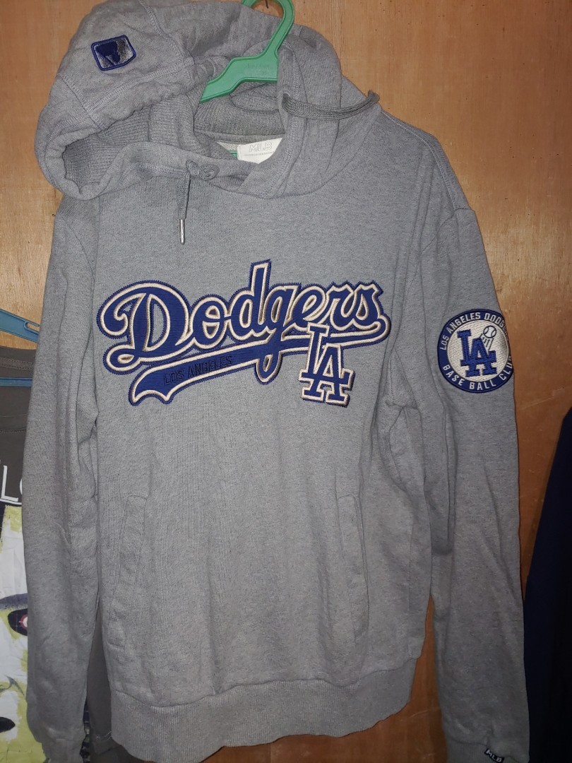 Original/Authentic LA Dodgers hoodie by Stitches USA, Men's Fashion, Coats,  Jackets and Outerwear on Carousell