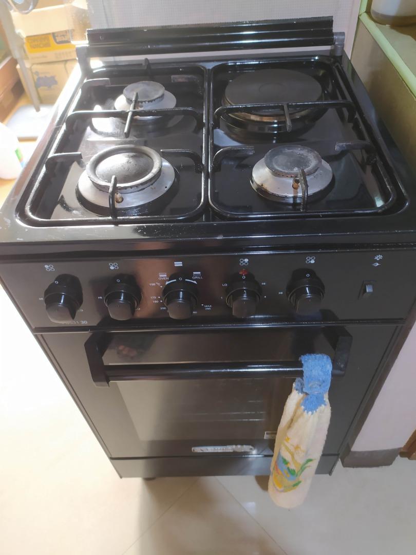 La Germania Gas/Electric Cooking Range w/ Oven and Grill + FREE Empty