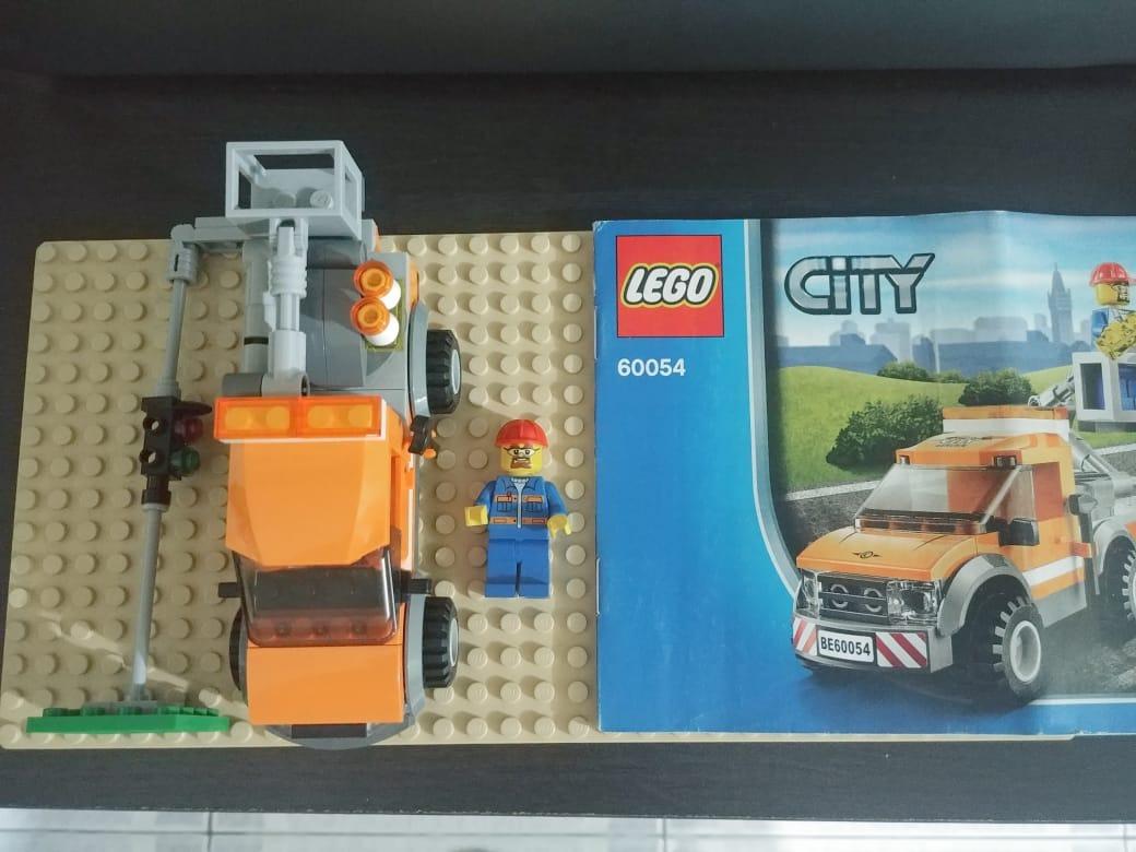 Lego City 60054 (Light Repair Truck), Hobbies & Toys, Toys & Games on ...