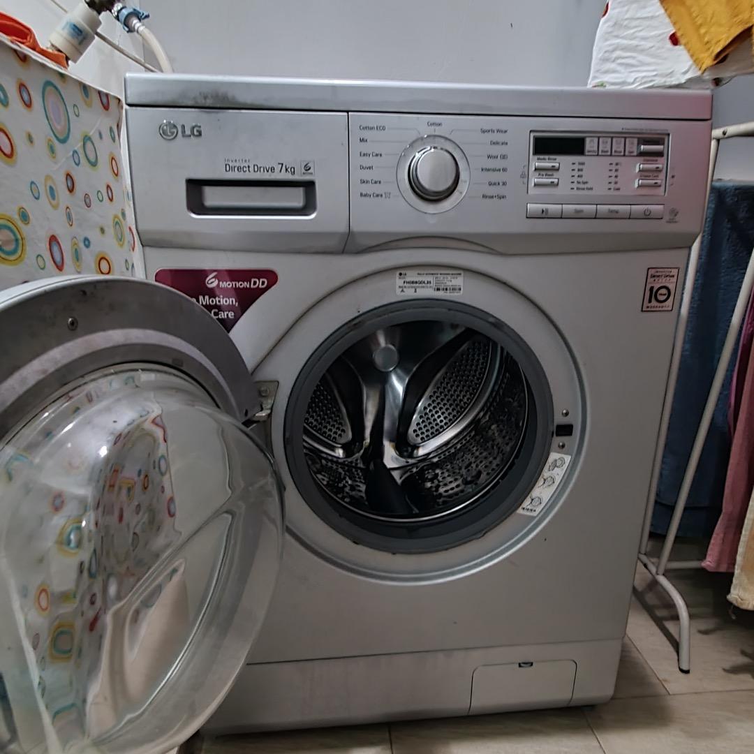 LG Washing machine 7 kg Front load, TV & Home Appliances, Washing