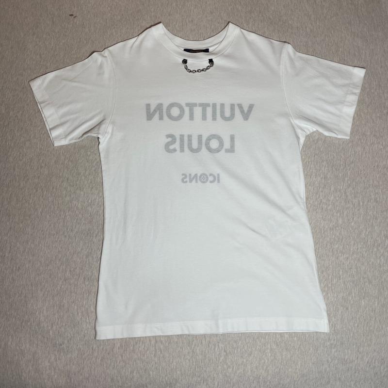 Louis Vuitton Lv Chain Logo T-Shirt – CnExclusives