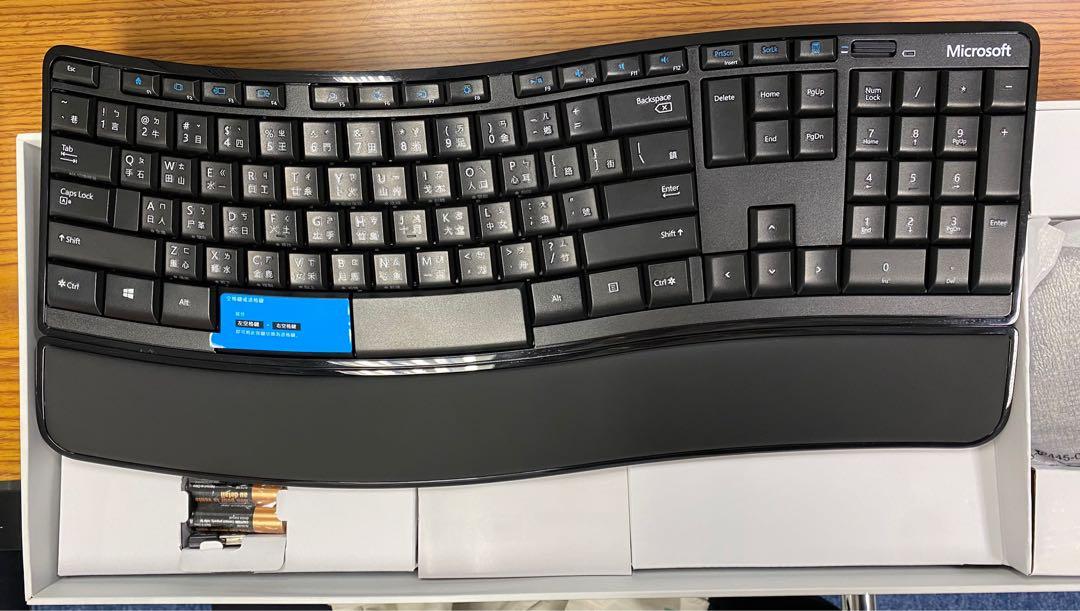 Microsoft Comfort Curve Keyboard 3000 Tastiera - Foto 4