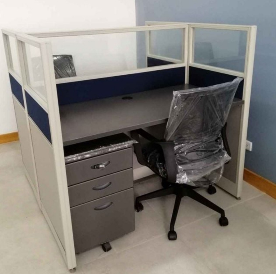 MODULAR CUBICLE WORKSTATION / DIRECT MANUFACTURER, Furniture & Home