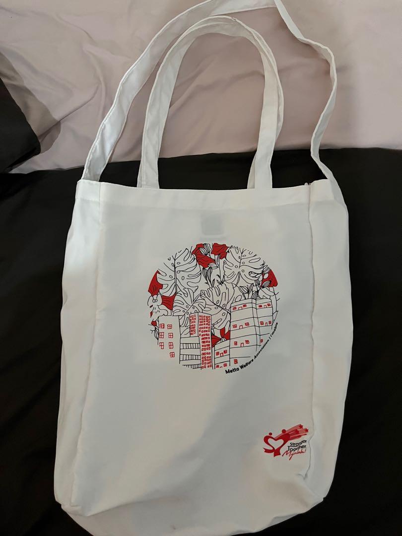 NDP 2022 funpack tote / crossbody bag, Women's Fashion, Bags & Wallets ...