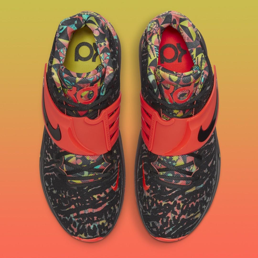 Nike KD 14. Size 11 (US), Men's Fashion, Footwear, Sneakers on Carousell