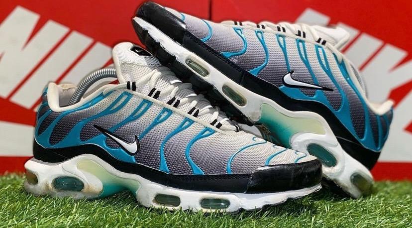 Nike best sale tuned sale