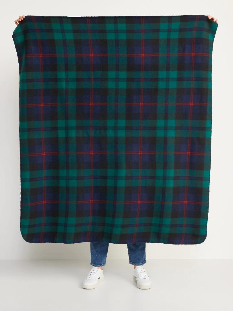 Old navy plaid blanket best sale