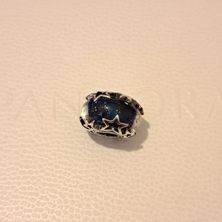 （分類：）位於 。 由 shopfor26 提交（商品編號 1178098777，圖片 1）。簡介： 。