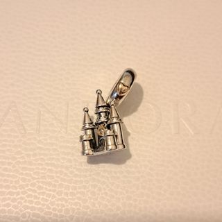 （分類：）位於 。 由 shopfor26 提交（商品編號 1178098110，圖片 1）。簡介： 。