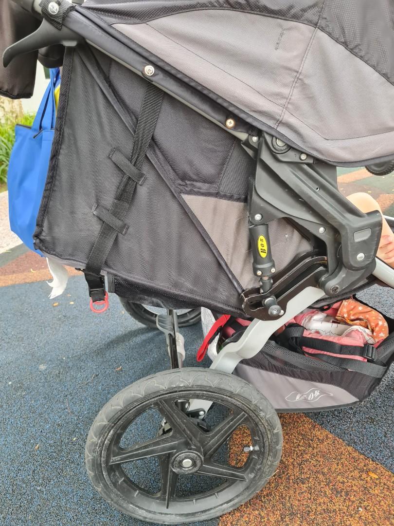 Pre loved Bob duallie stroller, Babies & Kids, Going Out, Strollers on