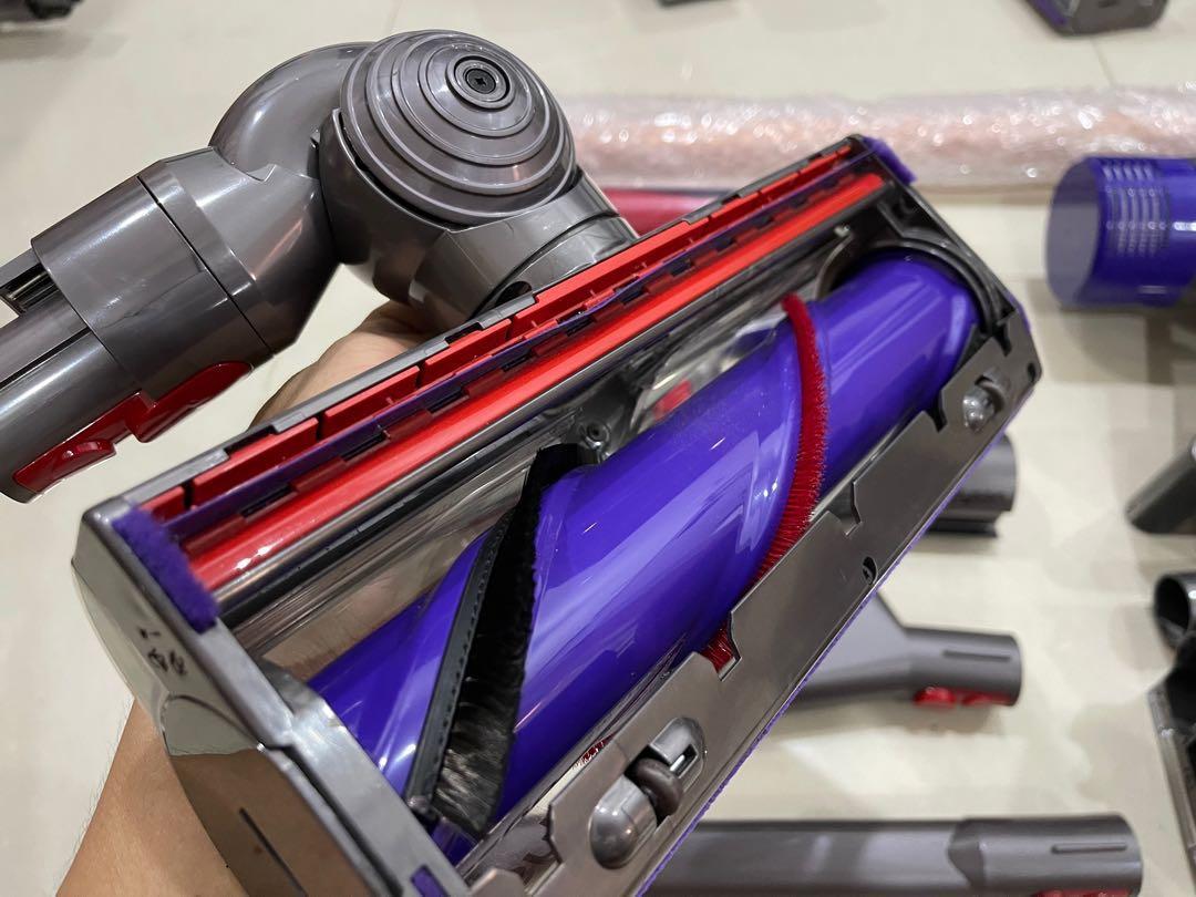 Refurb Dyson V10 Absolute, TV & Home Appliances, Vacuum Cleaner