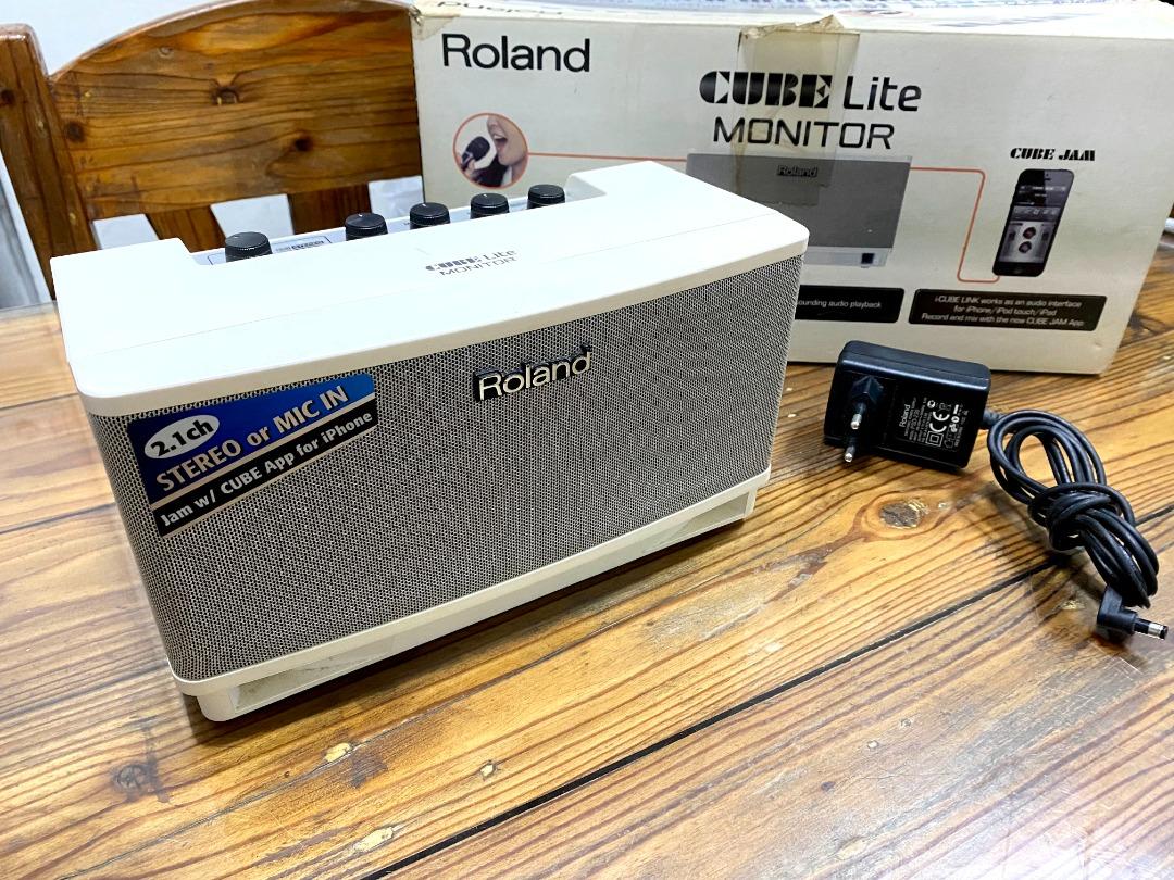 Roland Cube Lite Monitor/Amp, Hobbies & Toys, Music & Media