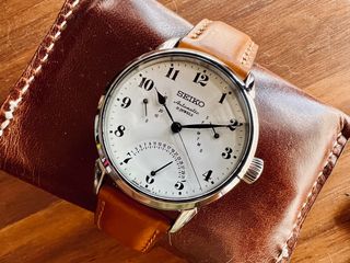 (Category: ) located in . Submitted by watchfanboy (Listing ID 1178066059, Image 1). Description: .