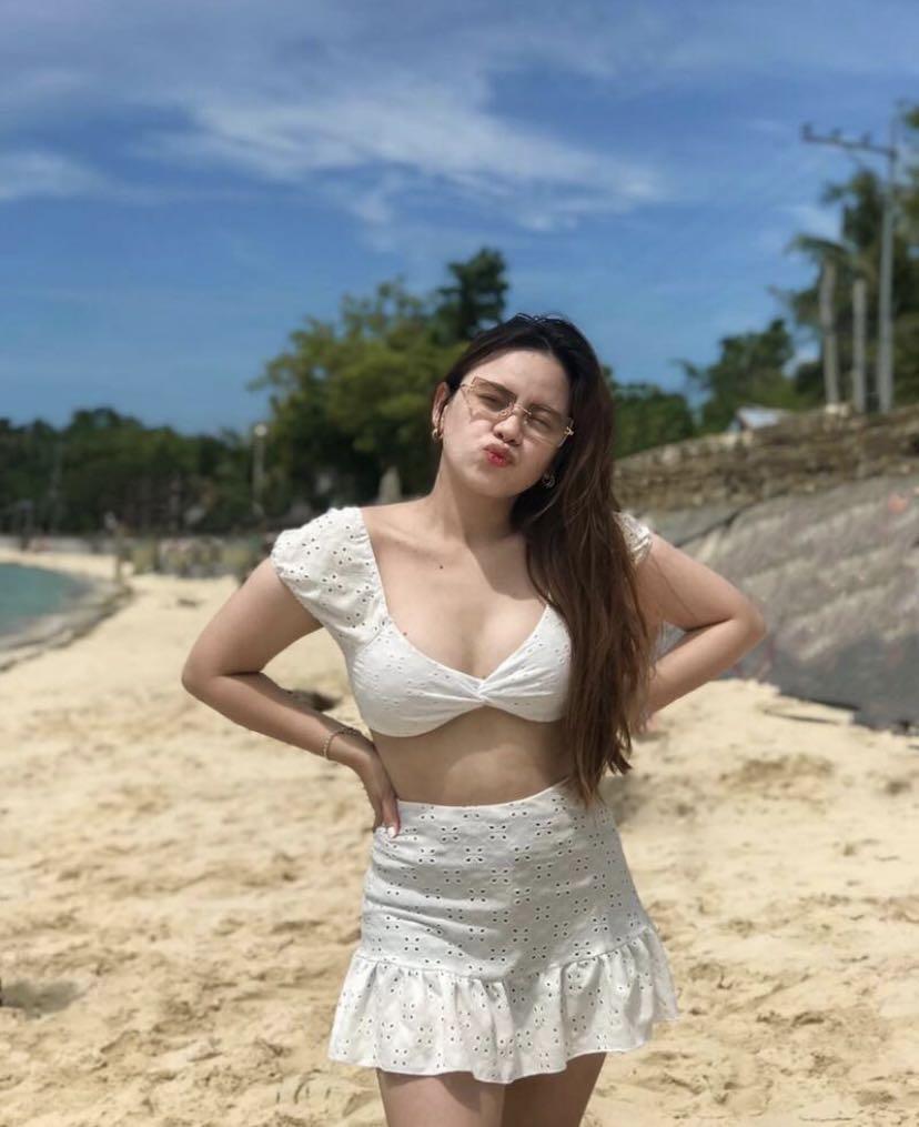 Ruffle store skirt swimsuit