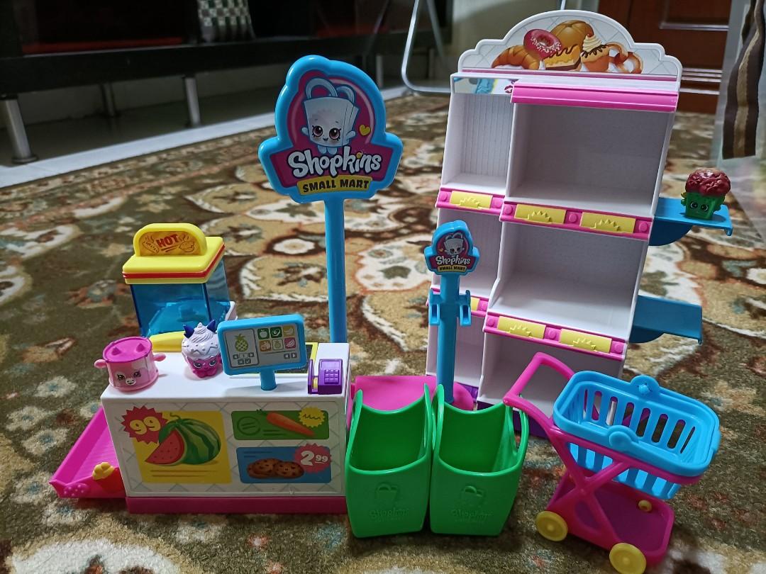 Shopkins shop small mart