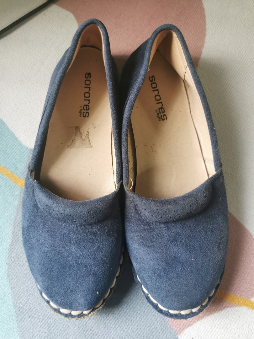 SORORES by Figlia (Navy), Women's Fashion, Footwear, Slippers and ...