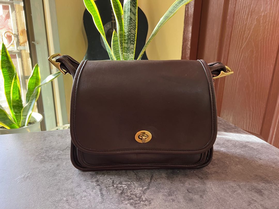 Vintage Coach Rambler Legacy in Mahogany Luxury Bags Wallets