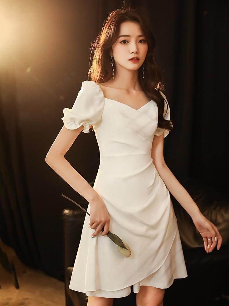 Free delivery White Dresses