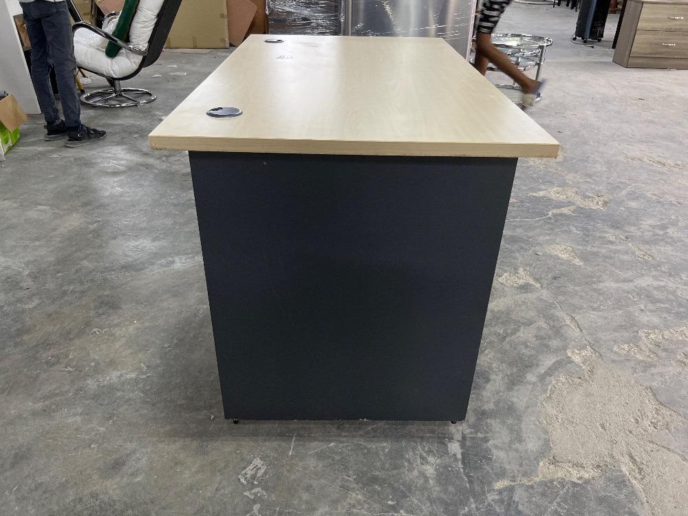 Wooden Office Table Light Brown Colour / Meja Pejabat Kayu Warna Coklat