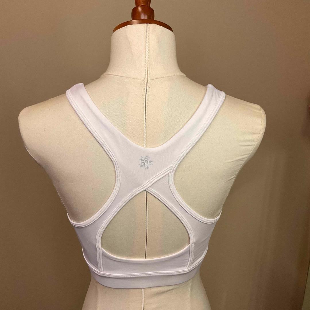 XS) TEK GEAR Racerback Sports Bra, Women's Fashion, Activewear on Carousell