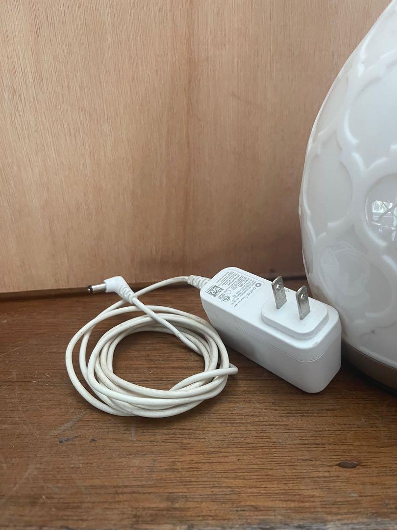 Young living desert mist diffuser (Category: Air Purifiers & Dehumidifiers) located in Bacolod City. Submitted by BellaCo (Listing ID 1178118351, Image 3). Description: Good as new seldom use 2000 only .