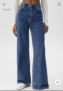（分類：）位於 。 由 stealingyakult 提交（商品編號 1178413087，圖片 1）。簡介： 。