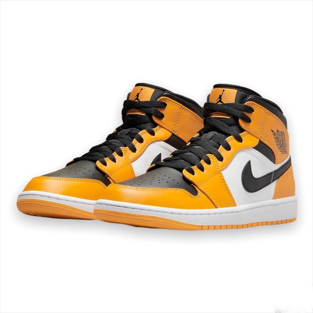 AIR JORDAN 1 MID YELLOW TOE TAXI, Fesyen Pria, Sepatu , Sneakers di  Carousell