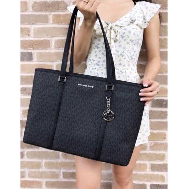 Mk tote bag orig, Women's Fashion, Bags & Wallets, Tote Bags on Carousell