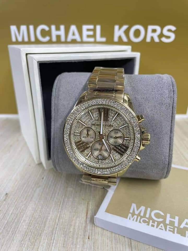 Làm thế nào để phân biệt túi xách Michael Kors thật và giả