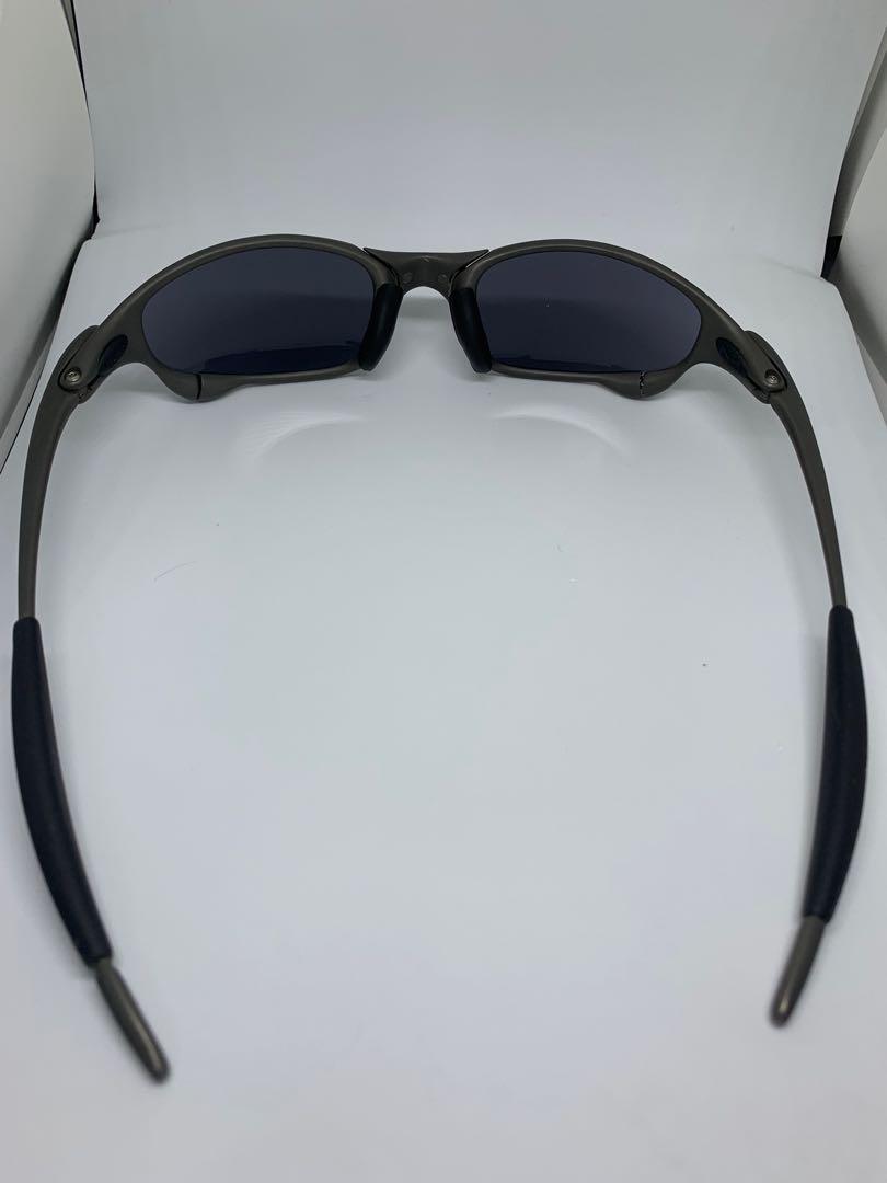 Authentic Oakley Juliet Sunglasses, Men's Fashion, Watches