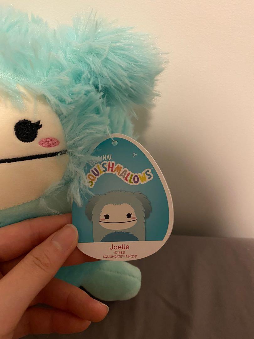 joelle squishmallow