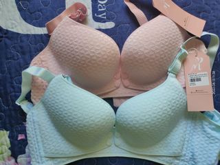 (Category: ) located in . Submitted by felaa (Listing ID 1178276400, Image 1). Description: .