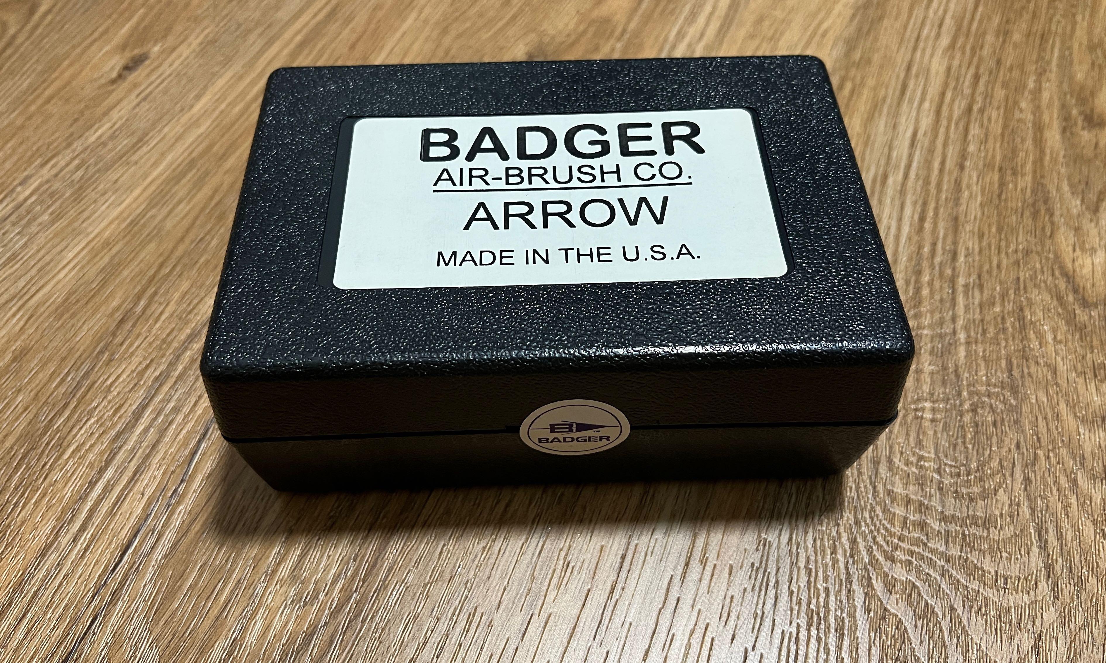 Badger 105-2XR - Patriot Arrow Gravity Feed Airbrush