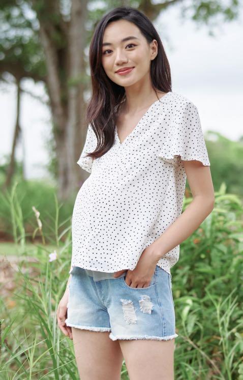 White nursing top on sale