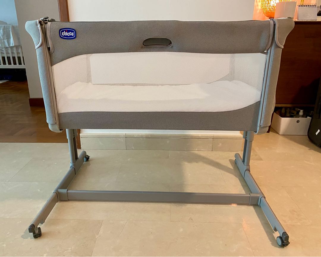 Chicco Next2Me Magic CoSleeping Crib, Babies & Kids, Baby Nursery