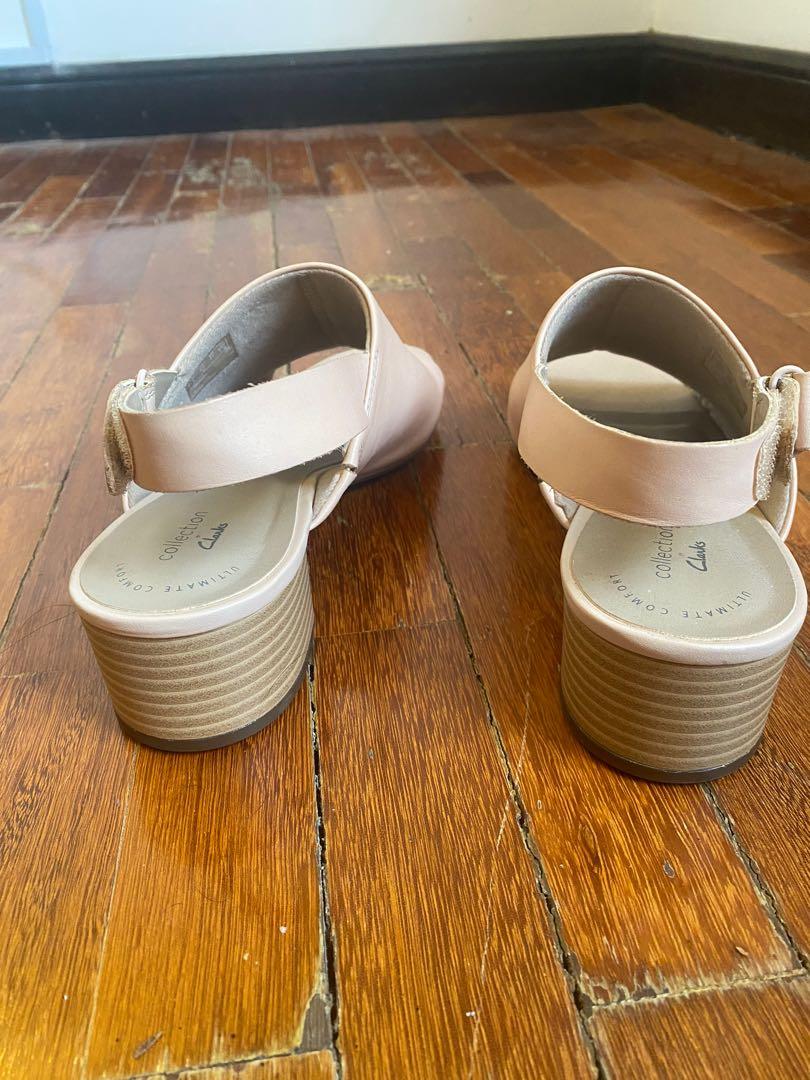 Clarks ultimate comfort collection sandals outlet