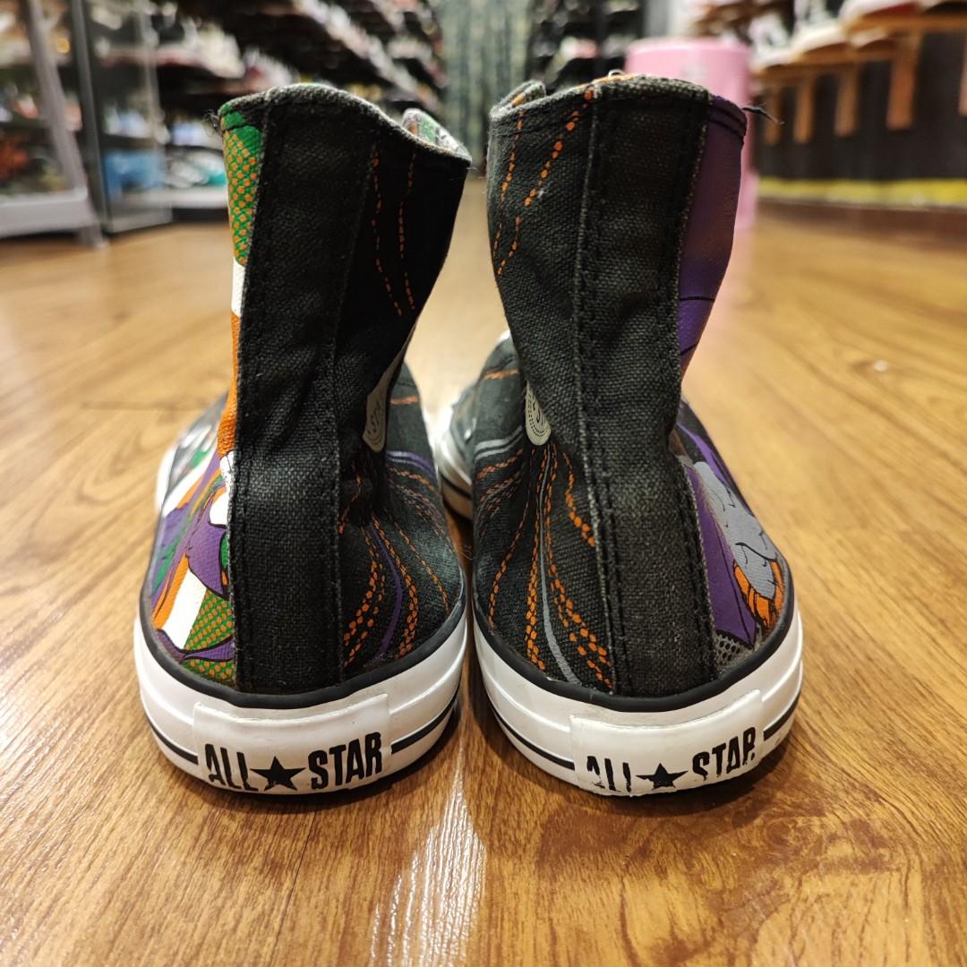 CONVERSE COMIC PRINT Men s Fashion Footwear Sneakers on Carousell