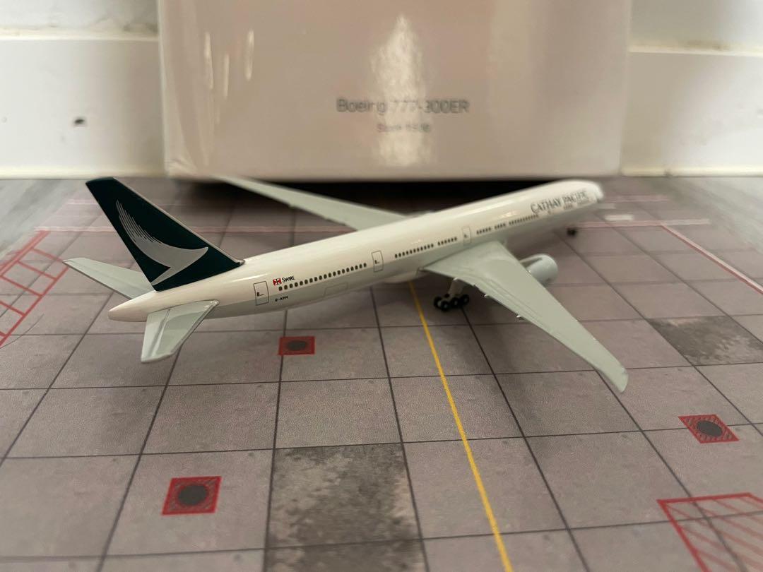CX official 1:500 Cathay Pacific Boeing 777-300ER B-KPM metal 
