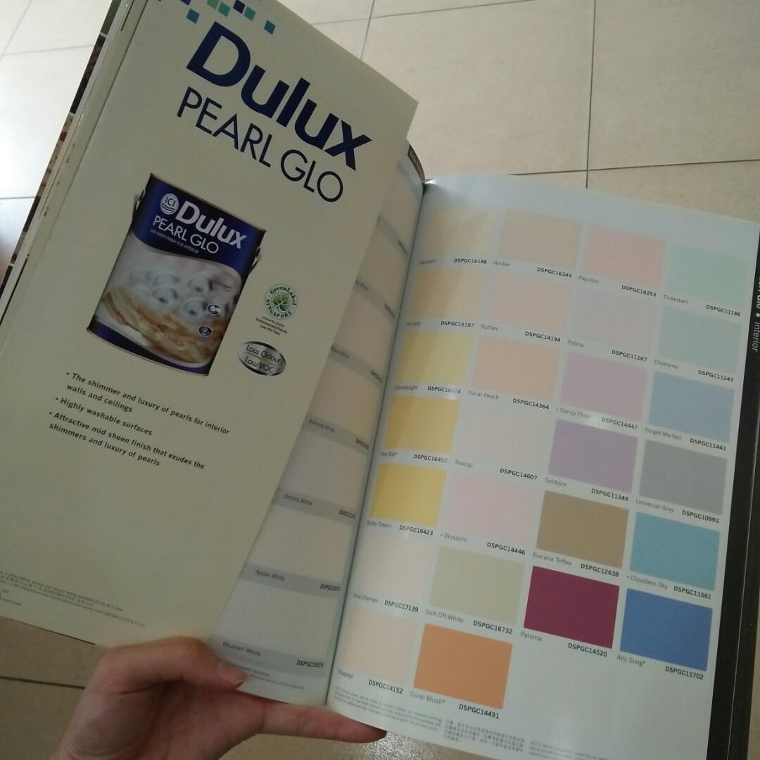 Dulux Colour Inspirations booklet, Hobbies & Toys, Books & Magazines