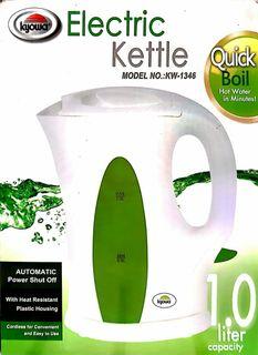 Green and White Electric Kettle Kyowa