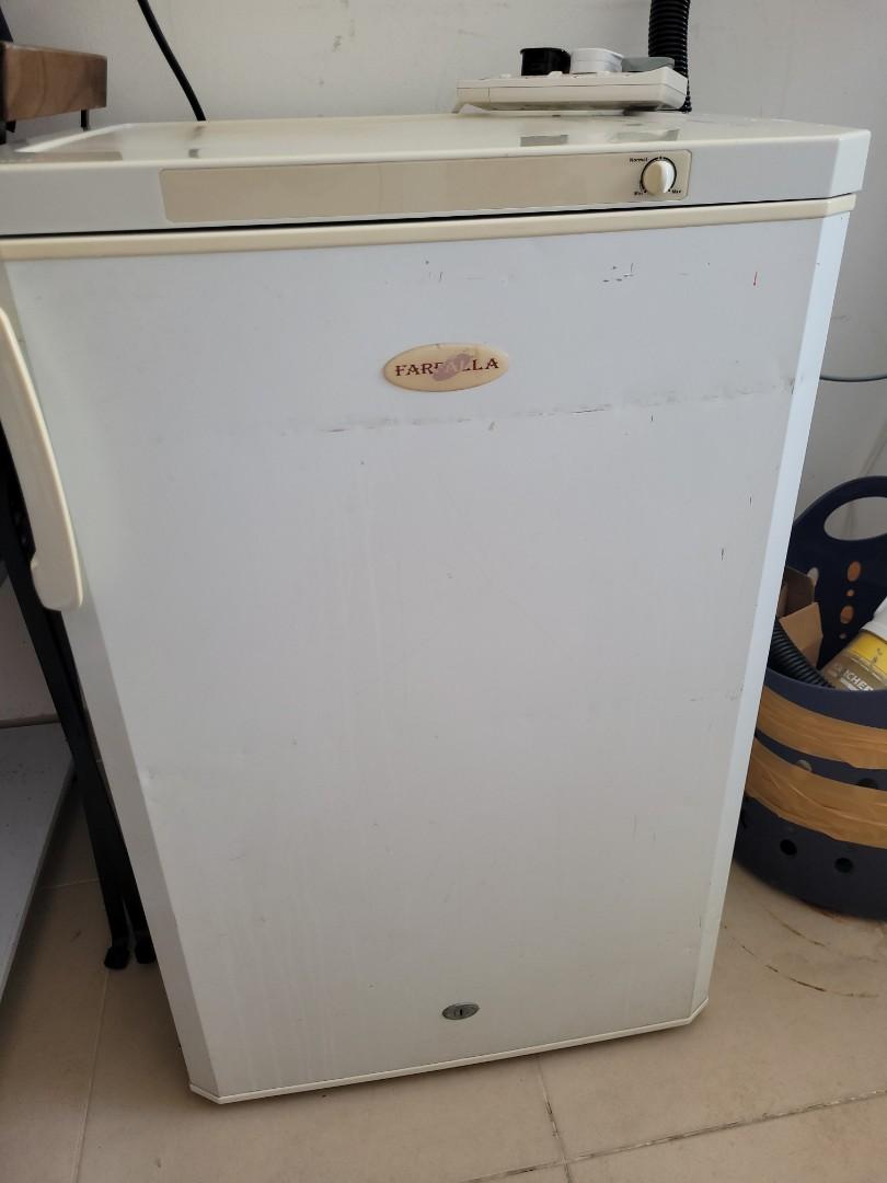 Farfalla freezer front door, TV & Home Appliances, Kitchen Appliances