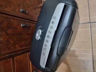 (Category: ) located in . Submitted by decluttering.kob (Listing ID 1178404171, Image 1). Description: .