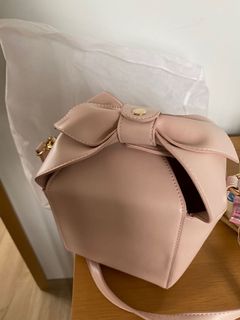 （分類：）位於 。 由 yanbubbles 提交（商品編號 1178275498，圖片 1）。簡介： 。