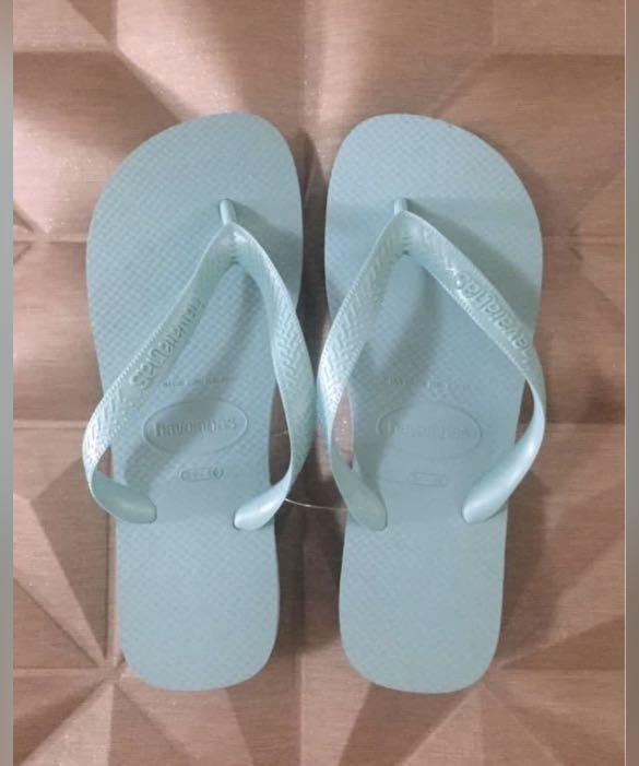 Havaianas slippers Clearance sale Women s Fashion Footwear