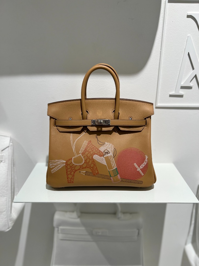 Hermès Birkin 25 Limited Edition 2021 In And Out Swift Biscuit PHW